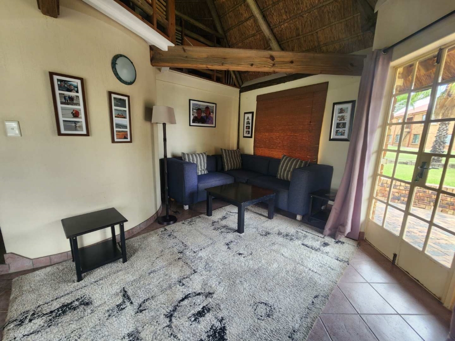 5 Bedroom Property for Sale in Oranjeville Free State